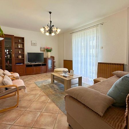 Apartment Ana 브르토니글라 외부 사진
