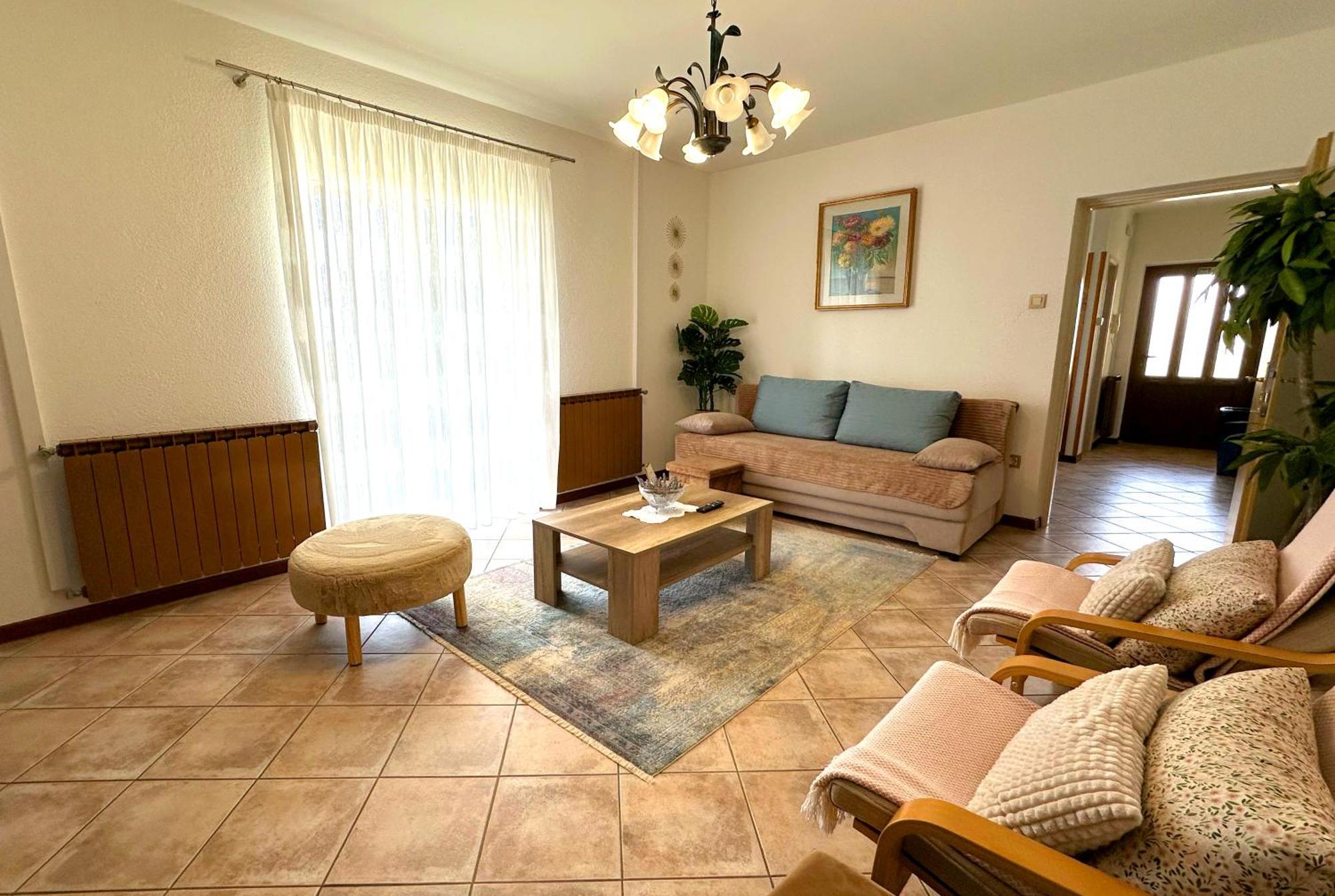 Apartment Ana 브르토니글라 외부 사진