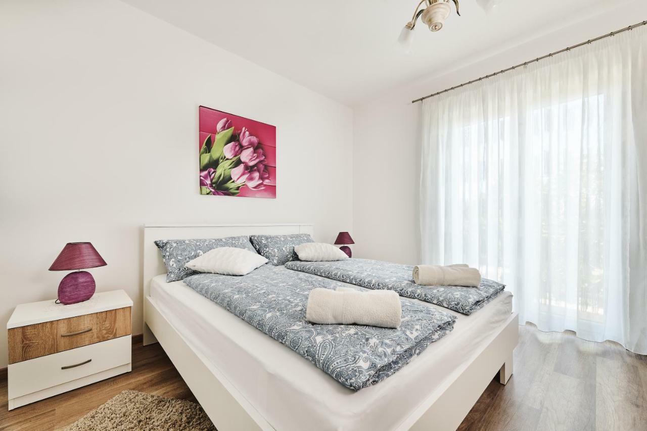 Apartment Ana 브르토니글라 외부 사진